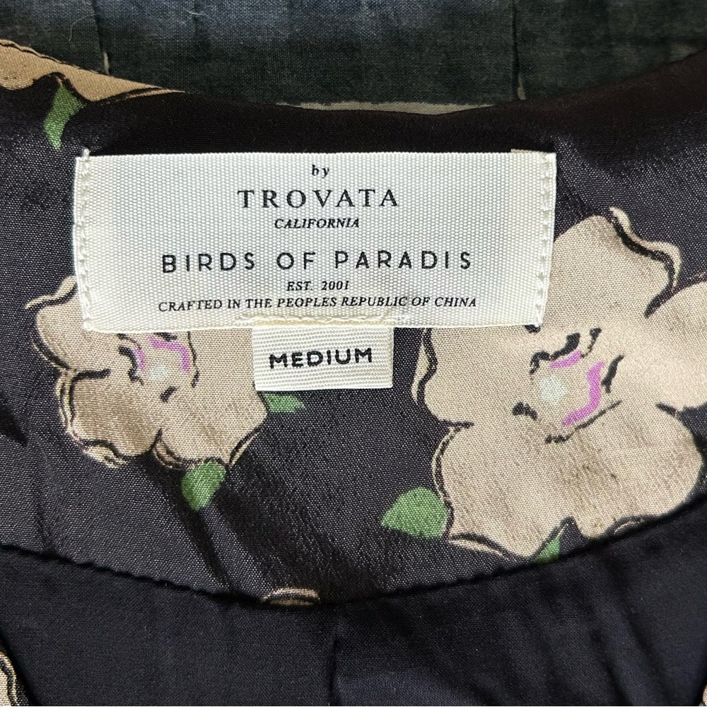 Trovata Ainsley B dress, black with gardenia print
